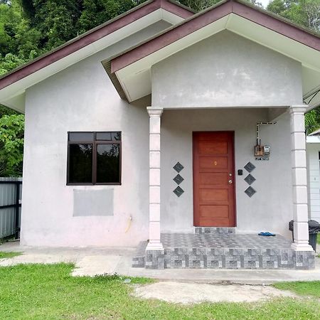 Homestay Idaman B B With 2 Room Aircond 2 Quen Bed And Not Sharing Room -Privacy กัวลาตรังกานู ภายนอก รูปภาพ