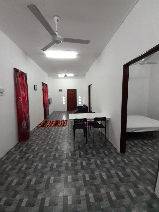 Homestay Idaman B B With 2 Room Aircond 2 Quen Bed And Not Sharing Room -Privacy กัวลาตรังกานู ภายนอก รูปภาพ