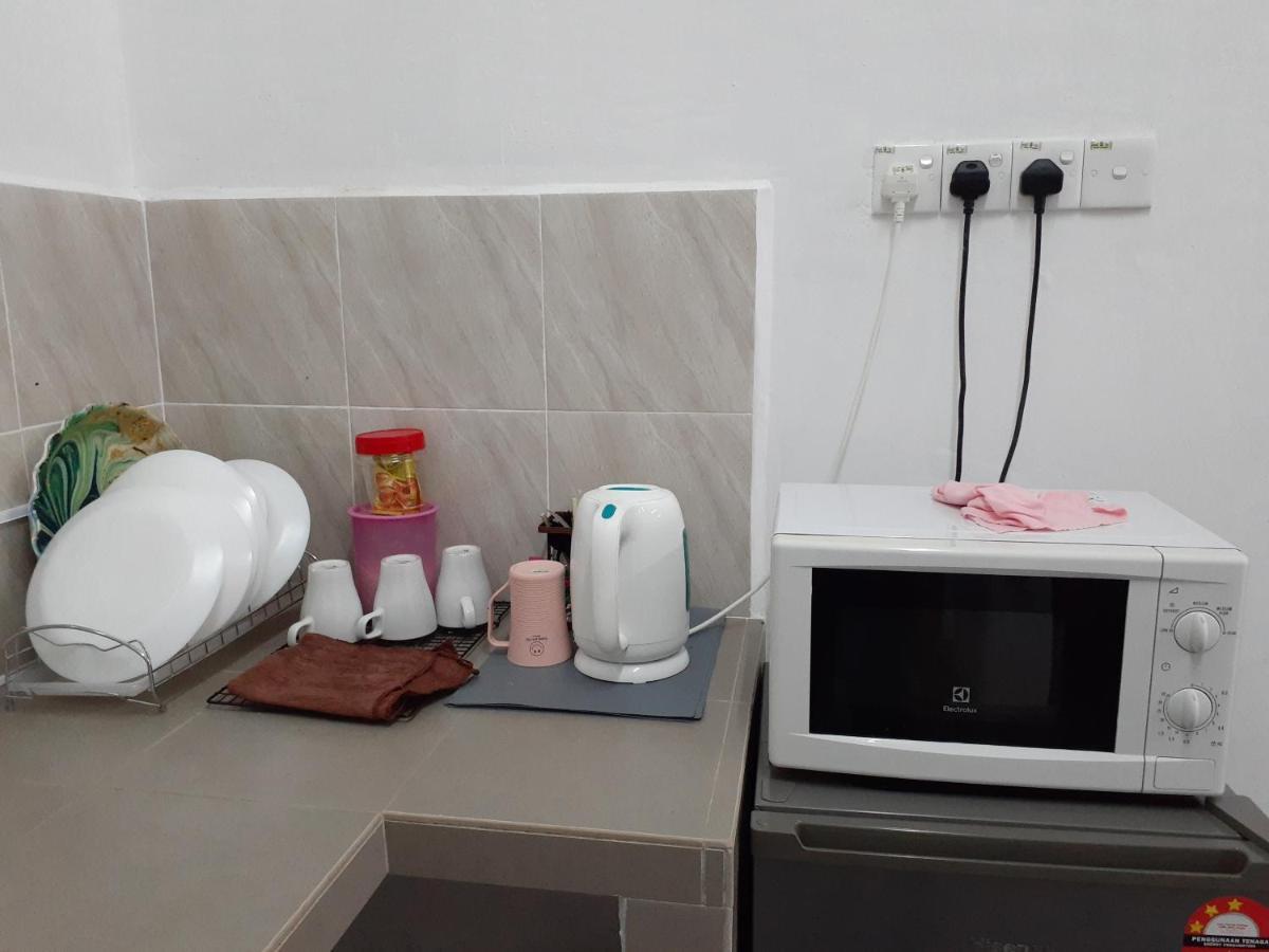 Homestay Idaman B B With 2 Room Aircond 2 Quen Bed And Not Sharing Room -Privacy กัวลาตรังกานู ภายนอก รูปภาพ
